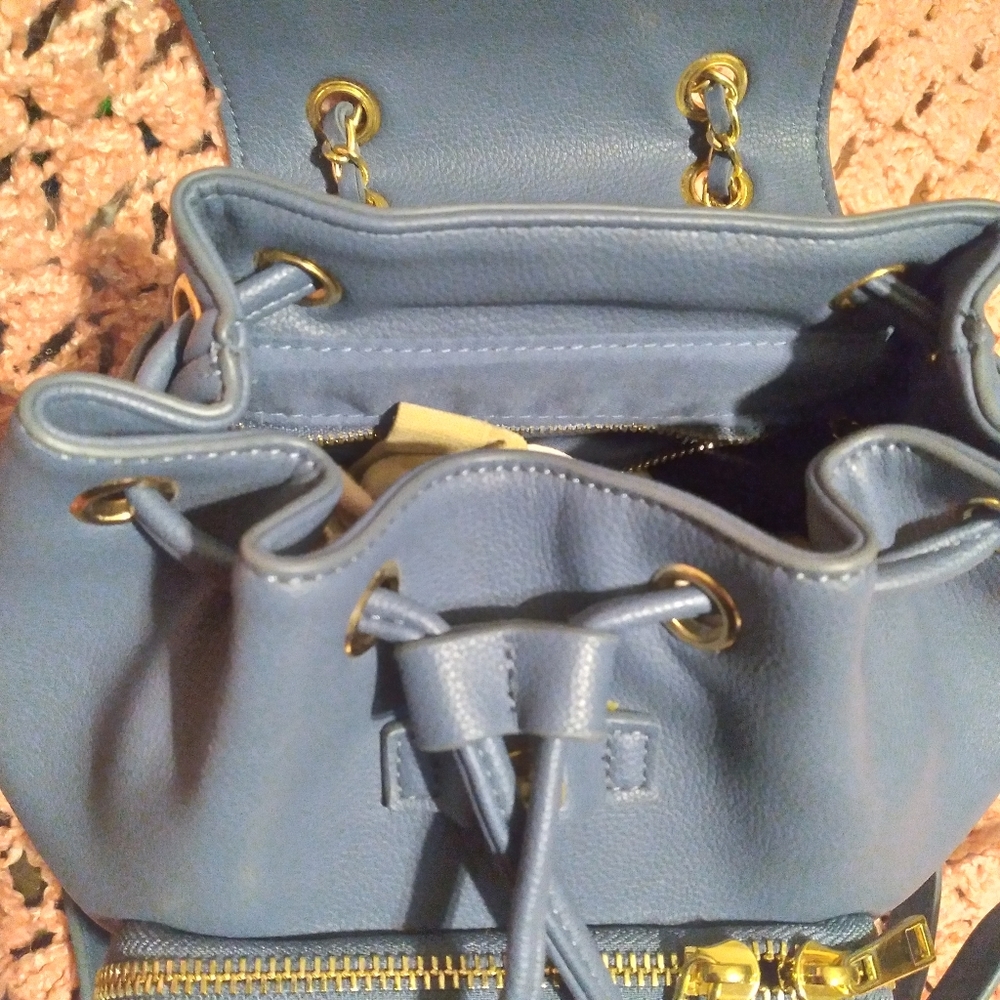 Stylish Mini Drawstring Backpack - image 4